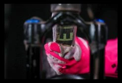 Gants De Nettoyage Muc-Off Deep Scrubber Rose 9 Gants De Nettoyage Muc-Off Deep Scrubber Rose -Atelier Vélos de Ville Soldes Magasin unnamed file 1131