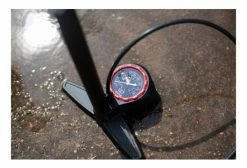 Pompe à Pied ZEFAL Profil Max FP60 Z-Turn Noire -Atelier Vélos de Ville Soldes Magasin unnamed file 1442