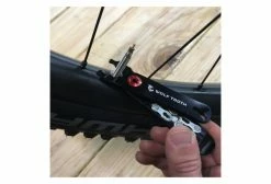 Multi-Outil Wolf Tooth Pack Pliers - Master Link Combo Pliers (4 Fonctions) Noir 16 Multi-Outil Wolf Tooth Pack Pliers - Master Link Combo Pliers (4 Fonctions) Noir -Atelier Vélos de Ville Soldes Magasin unnamed file 1620