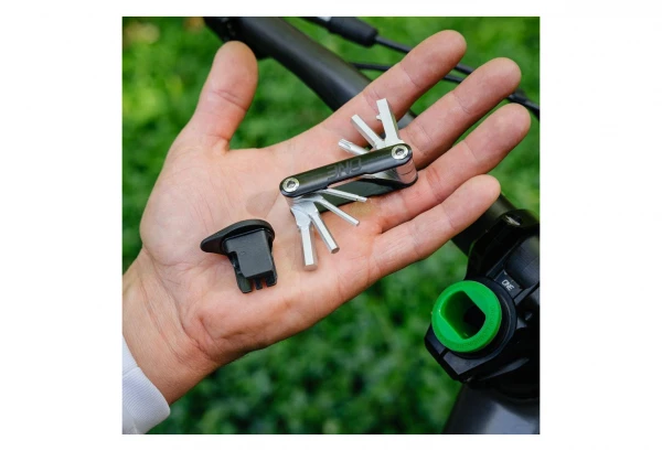 Multi-Outil Intégré OneUp EDC Lite Bleu Turquoise 4 Multi-Outil Intégré OneUp EDC Lite Bleu Turquoise – Image 2