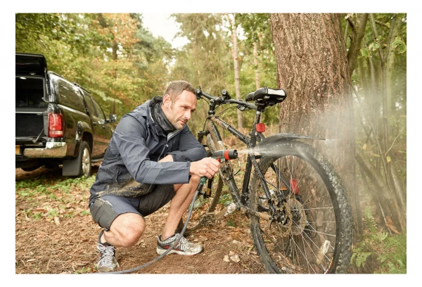 Produit Reconditionné - Nettoyeur Haute Pression Bosch Fontus (Batterie 18V) 15bars 7 Produit Reconditionné - Nettoyeur Haute Pression Bosch Fontus (Batterie 18V) 15bars – Image 5