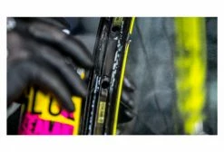 Dissolvant Pour Colle / Préventif Muc-Off Glue Remover 200 Ml -Atelier Vélos de Ville Soldes Magasin unnamed file 641